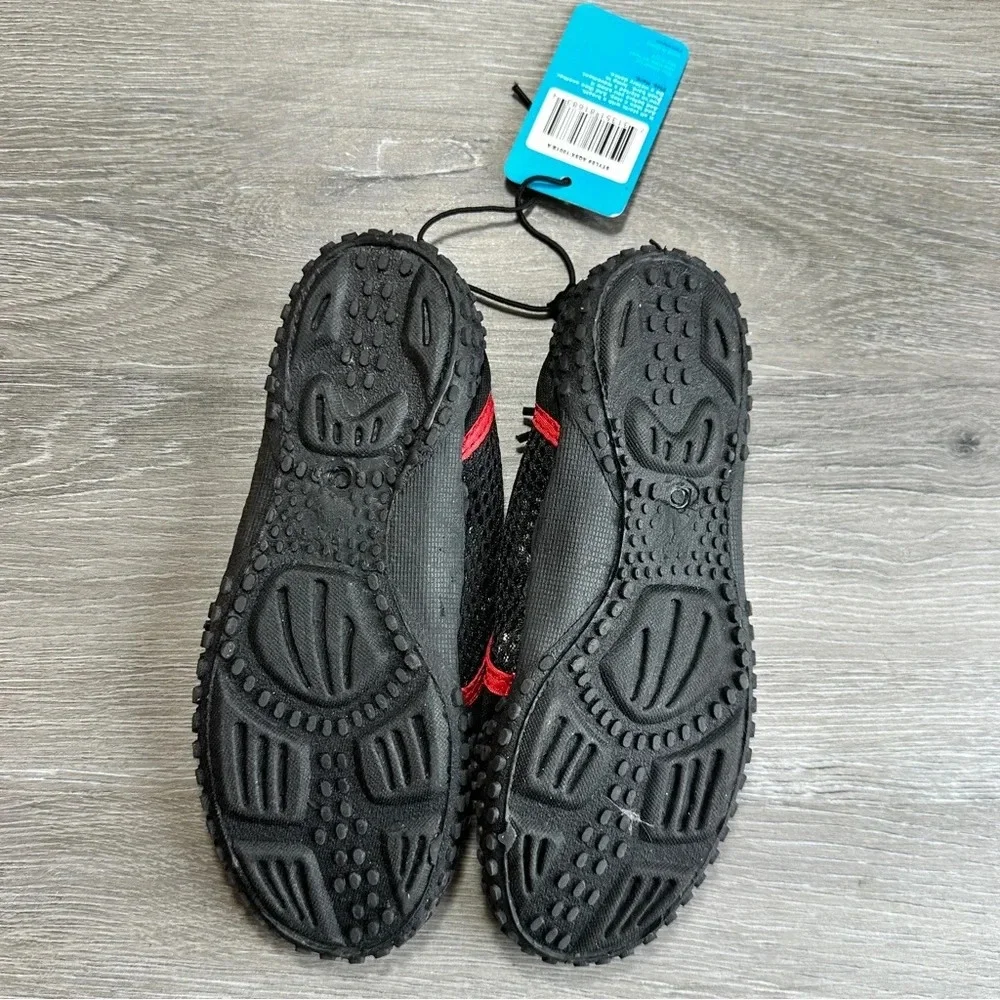 Xertia Water Shoes NWT Sz 1/2